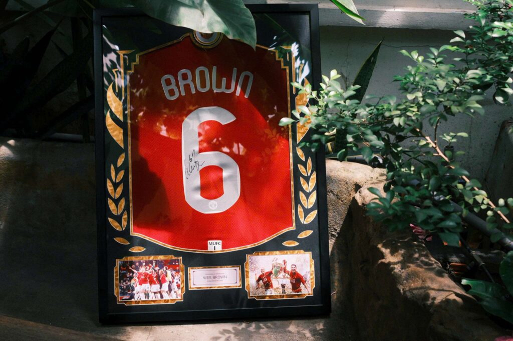 ĐÓNG KHUNG ÁO ĐẤU – KHUNG ÁO BÓNG ĐÁ