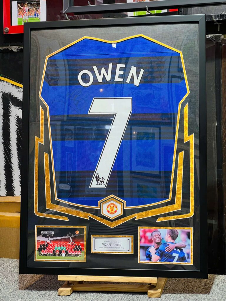 ĐÓNG KHUNG ÁO ĐẤU – KHUNG ÁO BÓNG ĐÁ