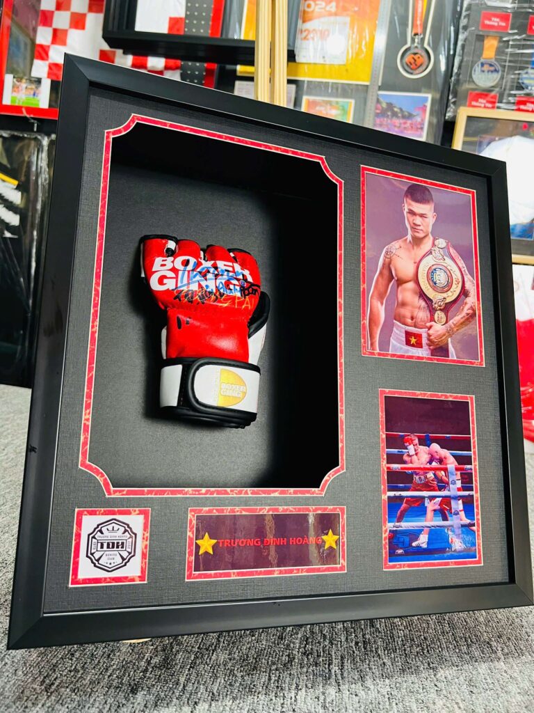 ĐÓNG KHUNG ÁO ĐẤU – KHUNG ÁO BÓNG ĐÁ