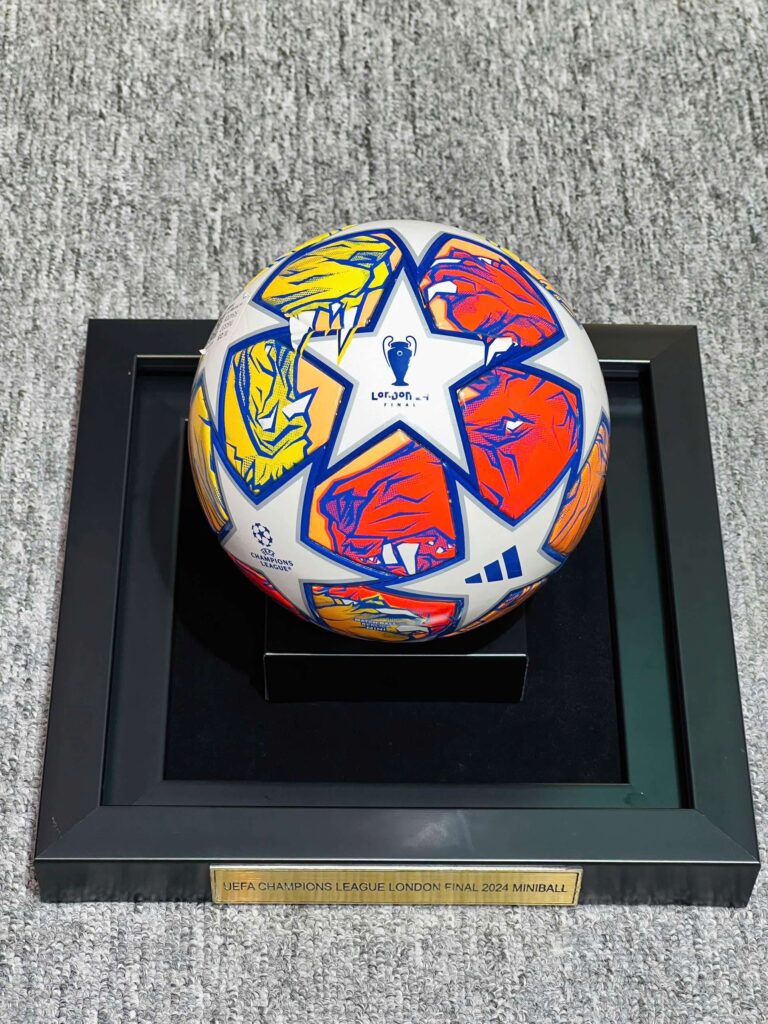 ĐÓNG KHUNG ÁO ĐẤU – KHUNG ÁO BÓNG ĐÁ