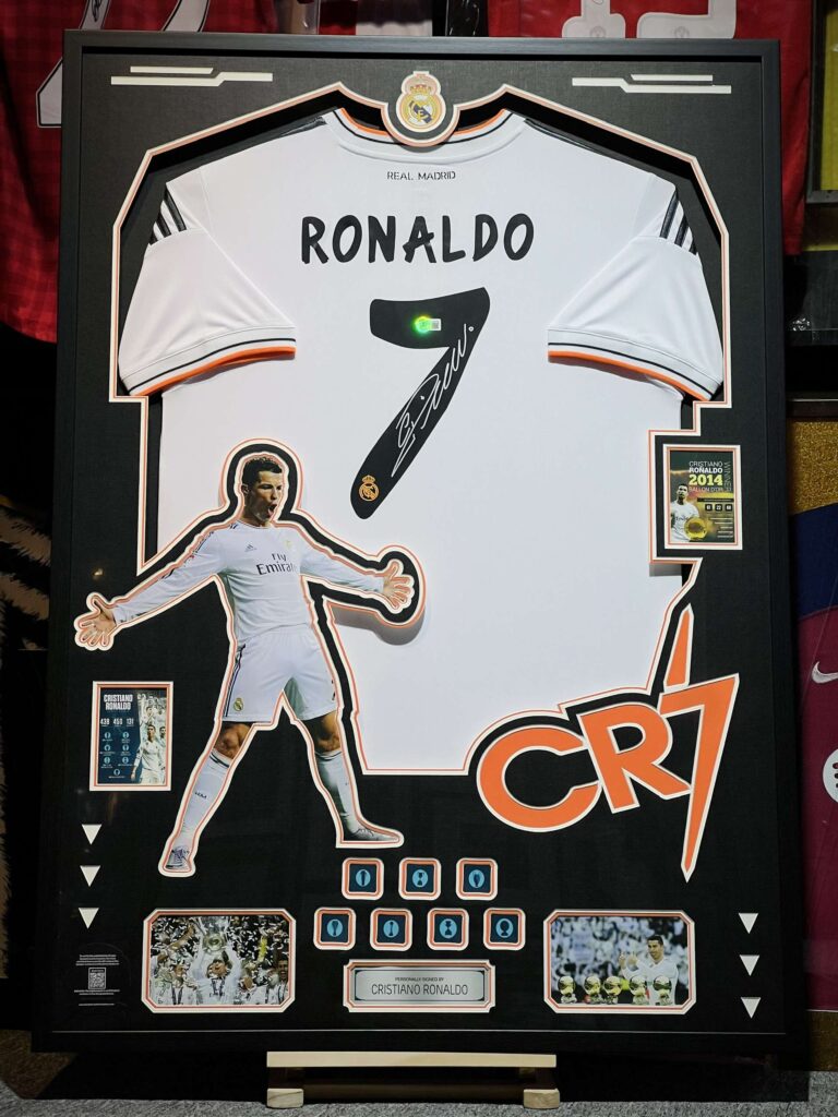 GIÁ CẢ & GÓI DỊCH VỤ ĐÓNG KHUNG ÁO ĐẤU