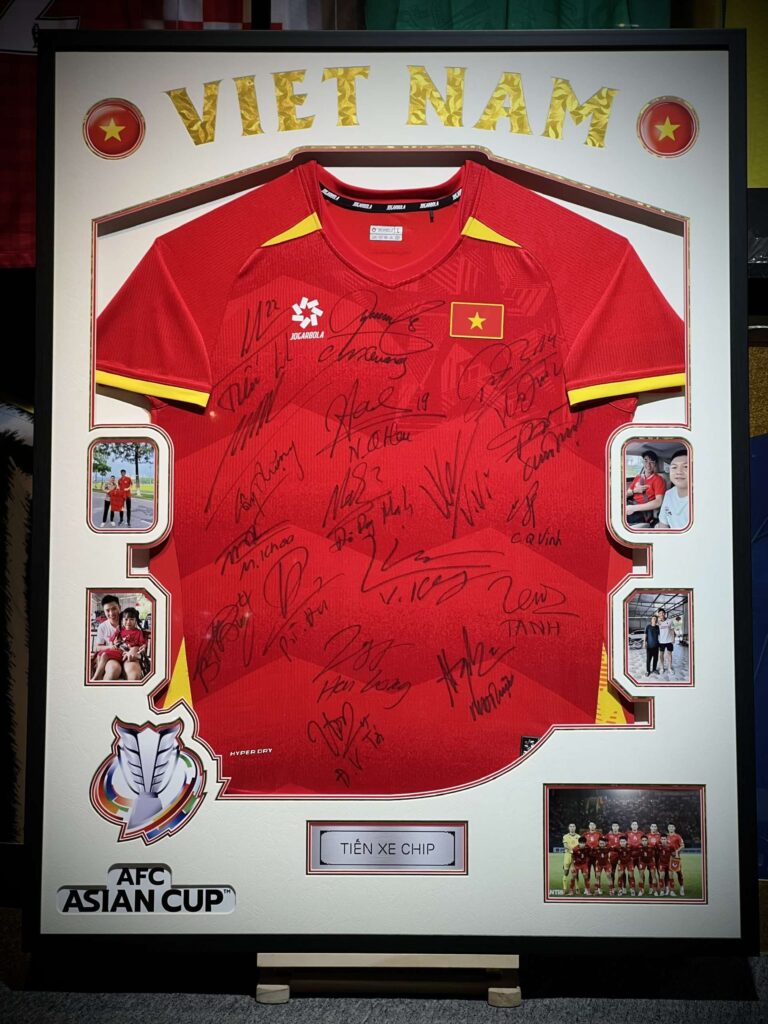 GIÁ CẢ & GÓI DỊCH VỤ ĐÓNG KHUNG ÁO ĐẤU