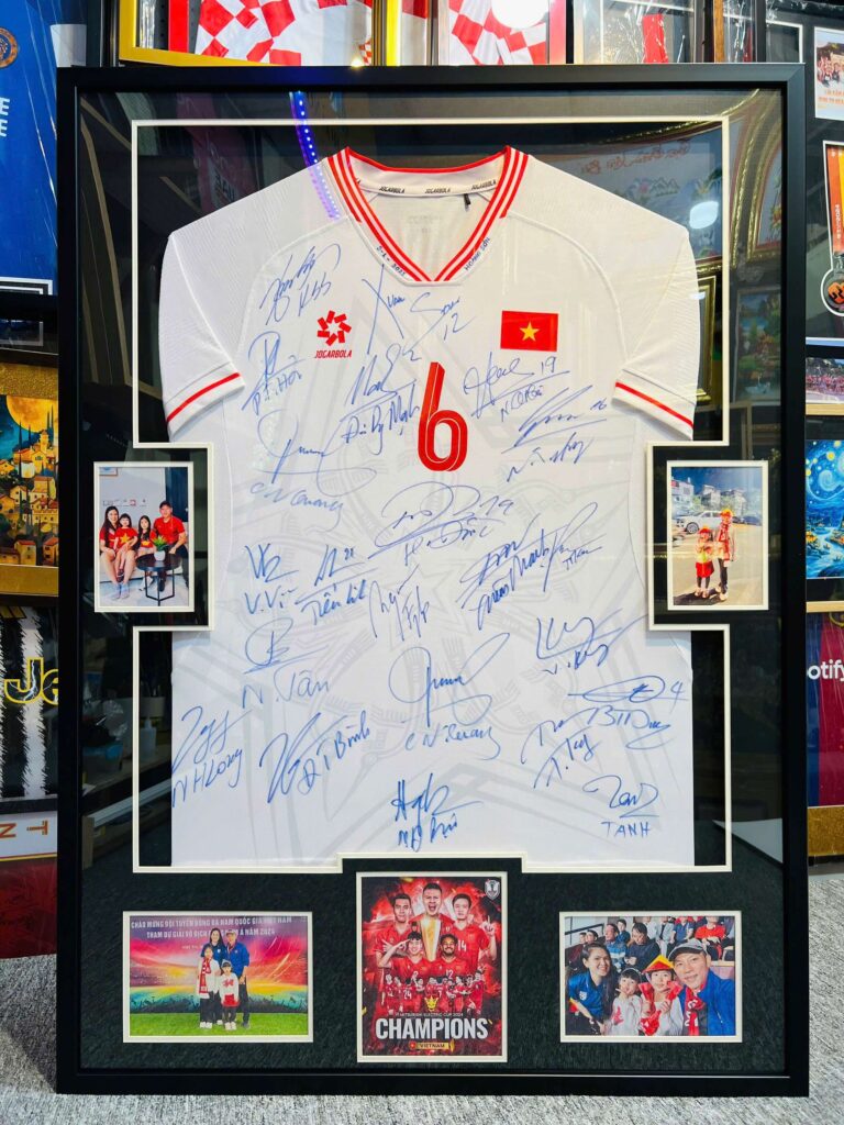 GIÁ CẢ & GÓI DỊCH VỤ ĐÓNG KHUNG ÁO ĐẤU