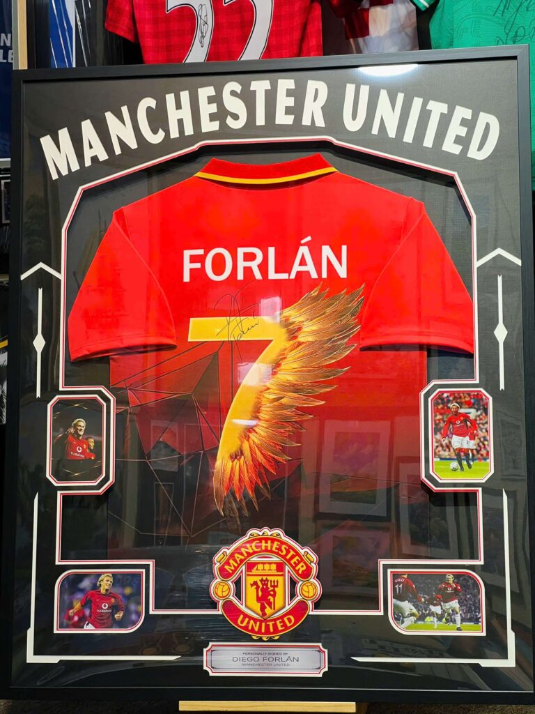 GIÁ CẢ & GÓI DỊCH VỤ ĐÓNG KHUNG ÁO ĐẤU