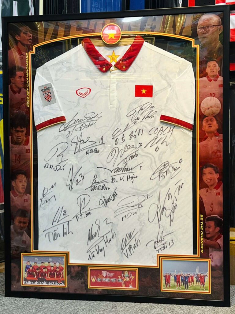 GIÁ CẢ & GÓI DỊCH VỤ ĐÓNG KHUNG ÁO ĐẤU