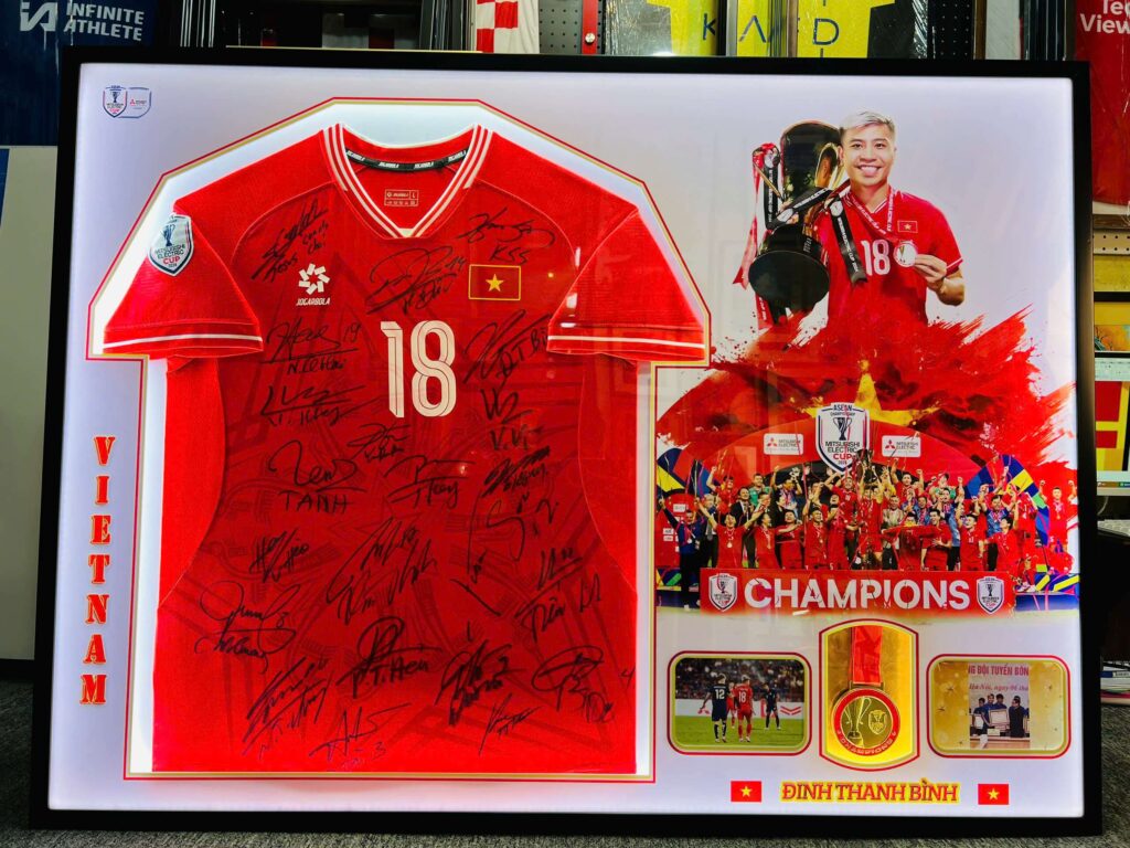 GIÁ CẢ & GÓI DỊCH VỤ ĐÓNG KHUNG ÁO ĐẤU