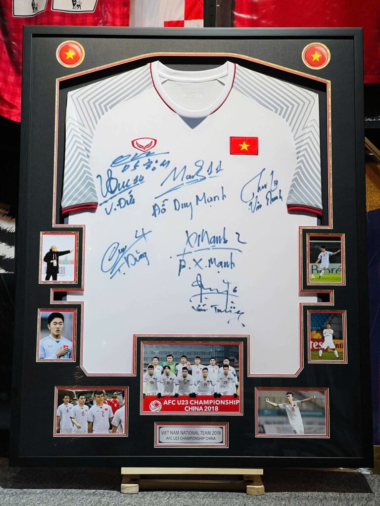 GIÁ CẢ & GÓI DỊCH VỤ ĐÓNG KHUNG ÁO ĐẤU