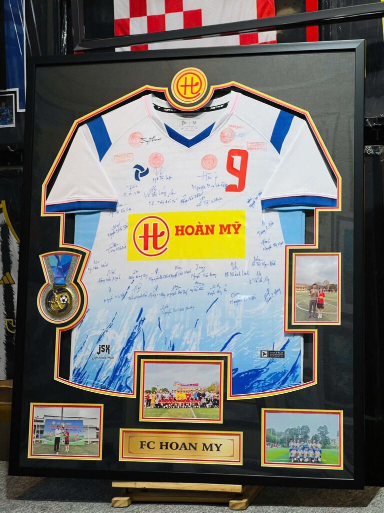 GIÁ CẢ & GÓI DỊCH VỤ ĐÓNG KHUNG ÁO ĐẤU