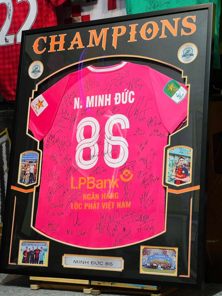 GIÁ CẢ & GÓI DỊCH VỤ ĐÓNG KHUNG ÁO ĐẤU