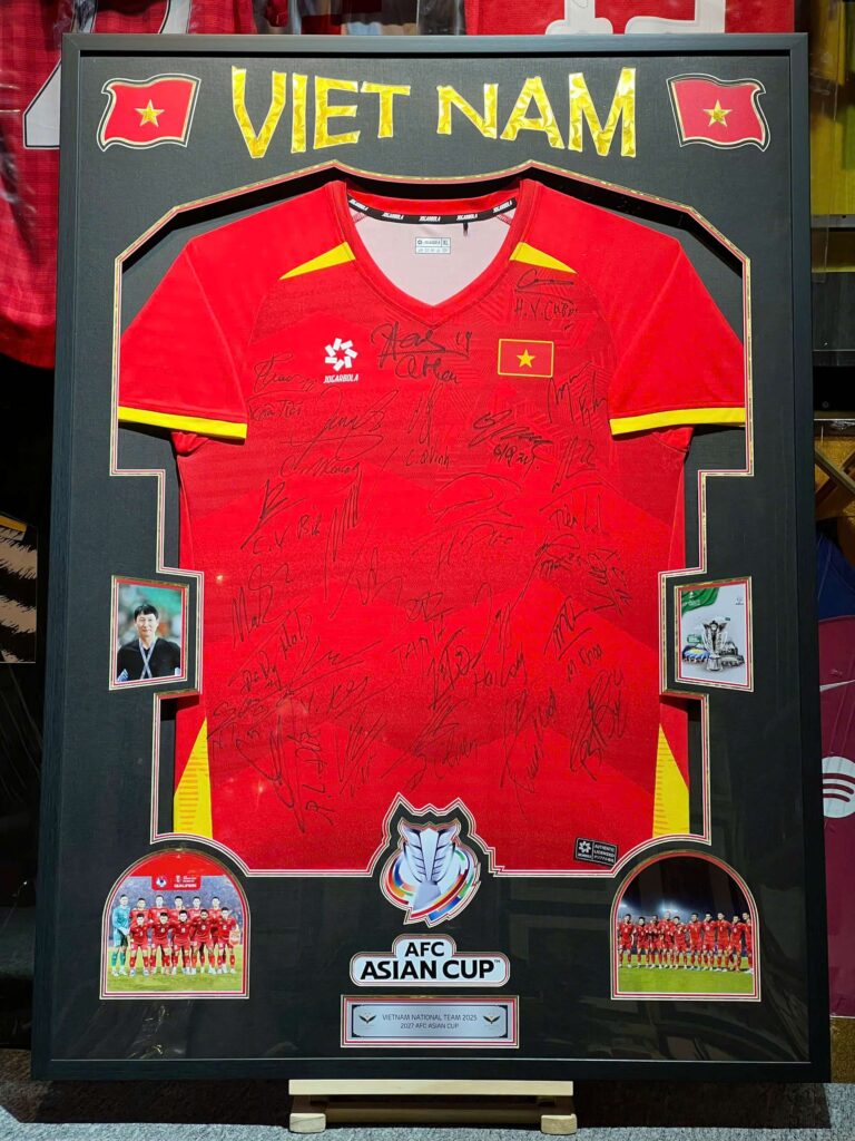 GIÁ CẢ & GÓI DỊCH VỤ ĐÓNG KHUNG ÁO ĐẤU