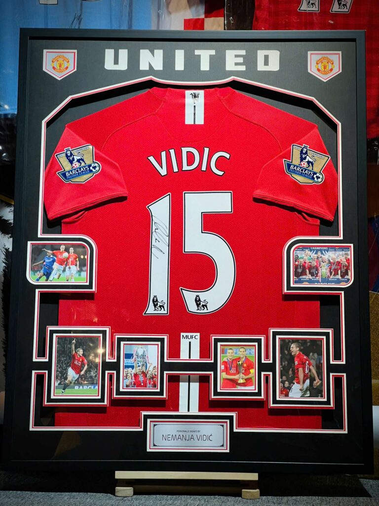 GIÁ CẢ & GÓI DỊCH VỤ ĐÓNG KHUNG ÁO ĐẤU