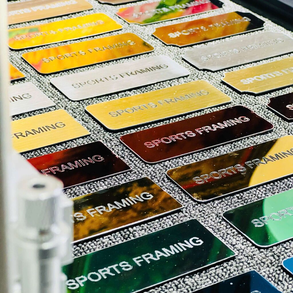 GIÁ CẢ & GÓI DỊCH VỤ ĐÓNG KHUNG ÁO ĐẤU